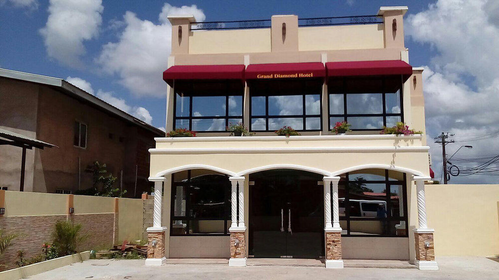 Grand Diamond Hotel Trinidad Piarco Екстер'єр фото