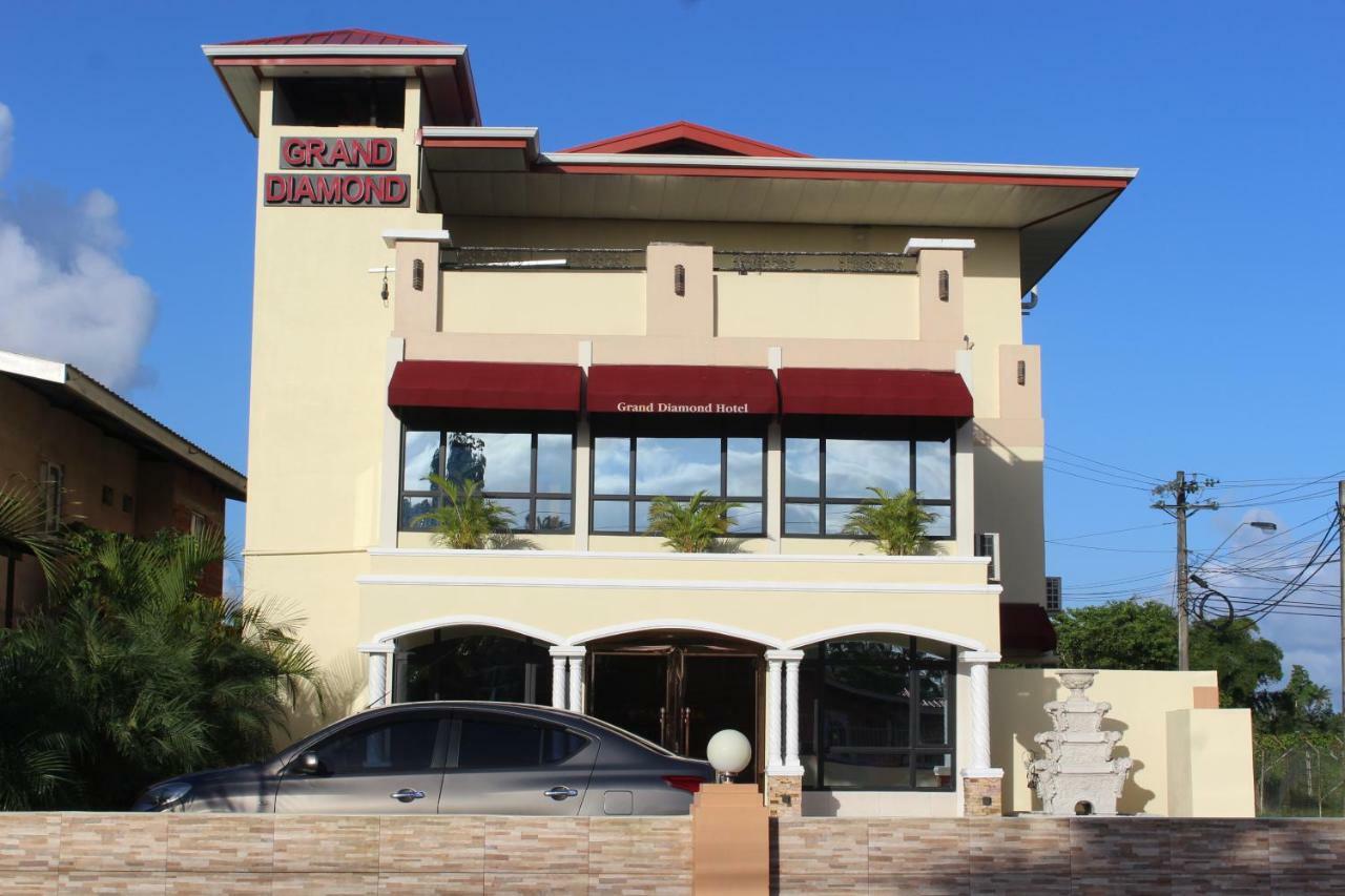 Grand Diamond Hotel Trinidad Piarco Екстер'єр фото